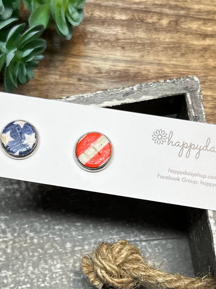 Clous d'oreilles à tige patriotiques en liège sur cuir, style rustique, étoiles et rayures, 10 mm pour la vente par happydaisy