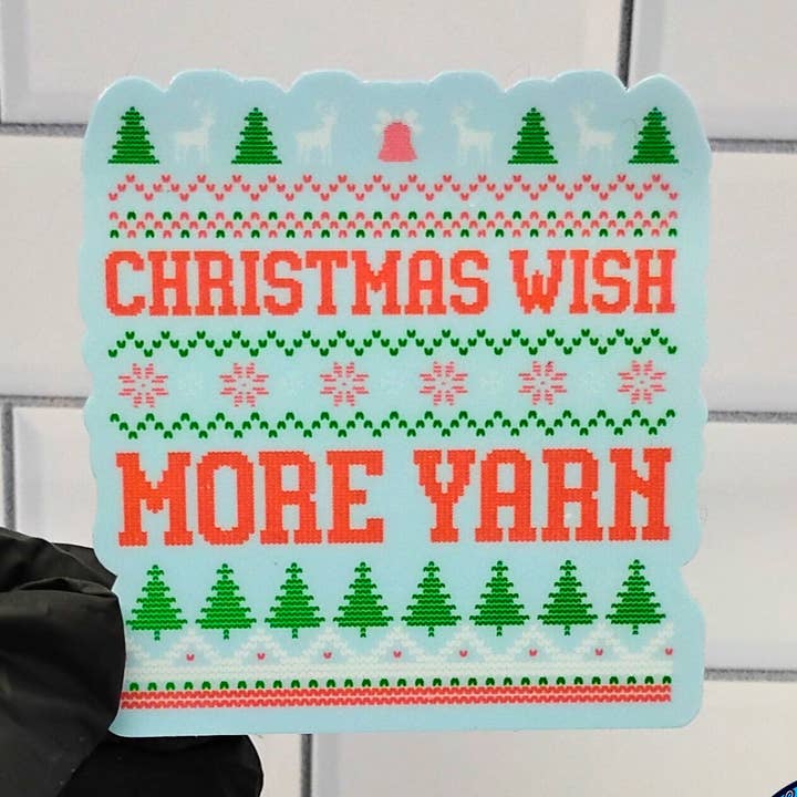 Min julönskan: Mer garn – Klistermärke för wholesale av Dancing Dolphin Crafts