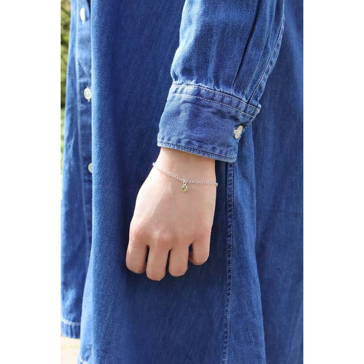 Honey and Kettle – wholesale Link & chain bracelet – Peridot Bracelet - Semi-Fine Birthstone Jewellery1