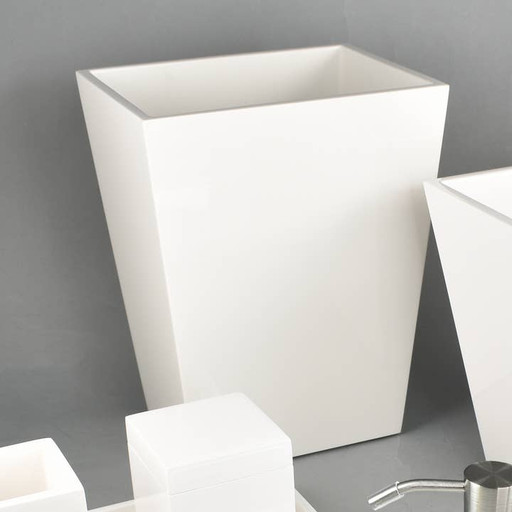 Caixote do Lixo Alto para Casa de Banho L-73W Todo Branco com Acabamento em Laca por atacado de Pacific Connections