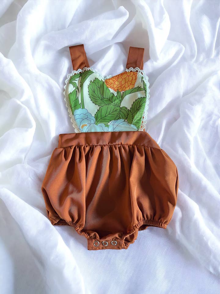 Mavis Heart Doily Bubble Romper for wholesale by WinAri