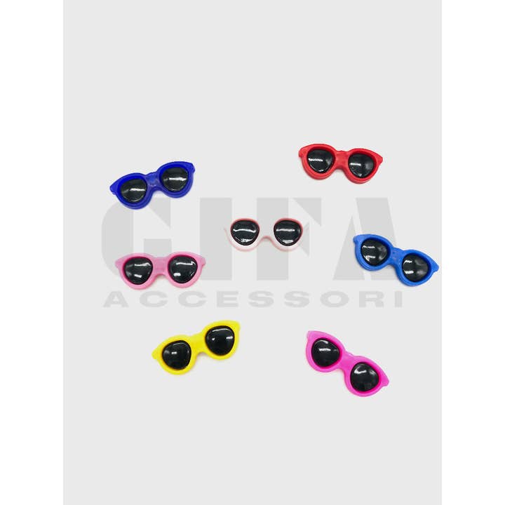 Gifa Accessori - Wholesale Sunglasses - Women's - Application of plastic glasses with rivet2