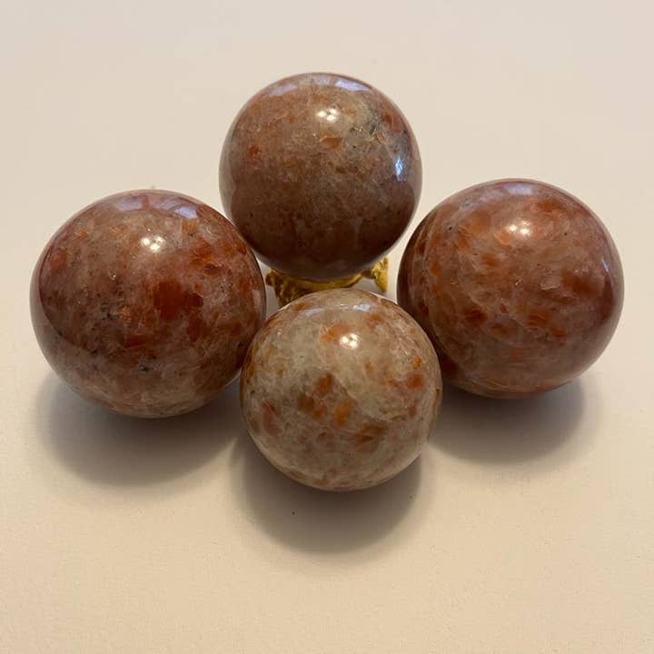 jiomind – Engroshandel Spirituelle sten og krystaller – Sunstone Crystal Sphere | Naturlig håndpoleret Sunstone8