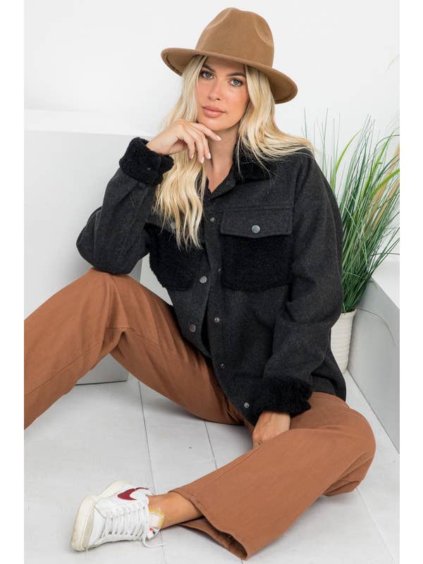 26 International - Wholesale Shirt Jacket/Shacket - Women's - Plus Size Solid 4Pockets Wool Like Shacket ( SALE )