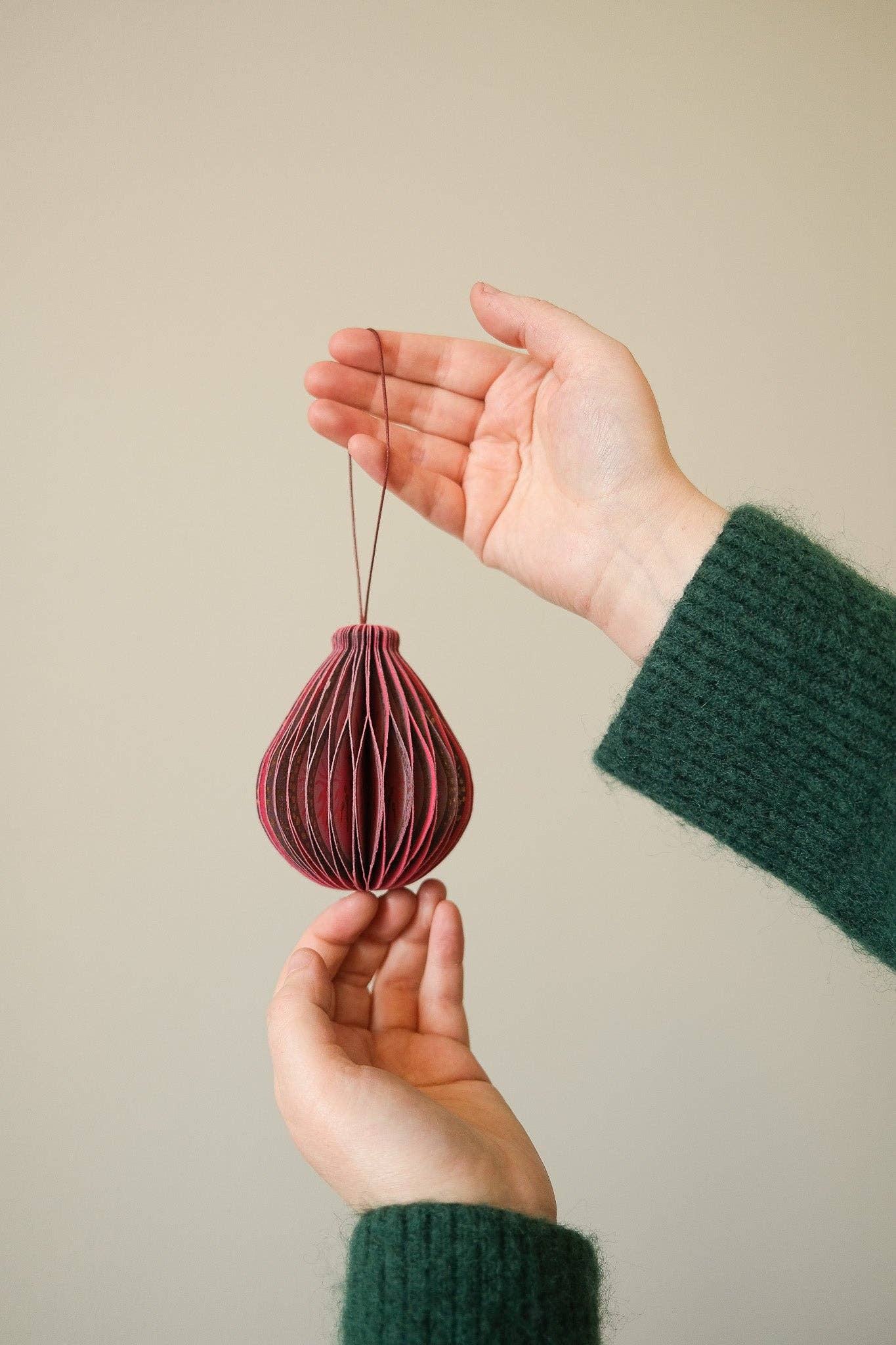 East End Press - Wholesale Ornament - Fig Honeycomb17