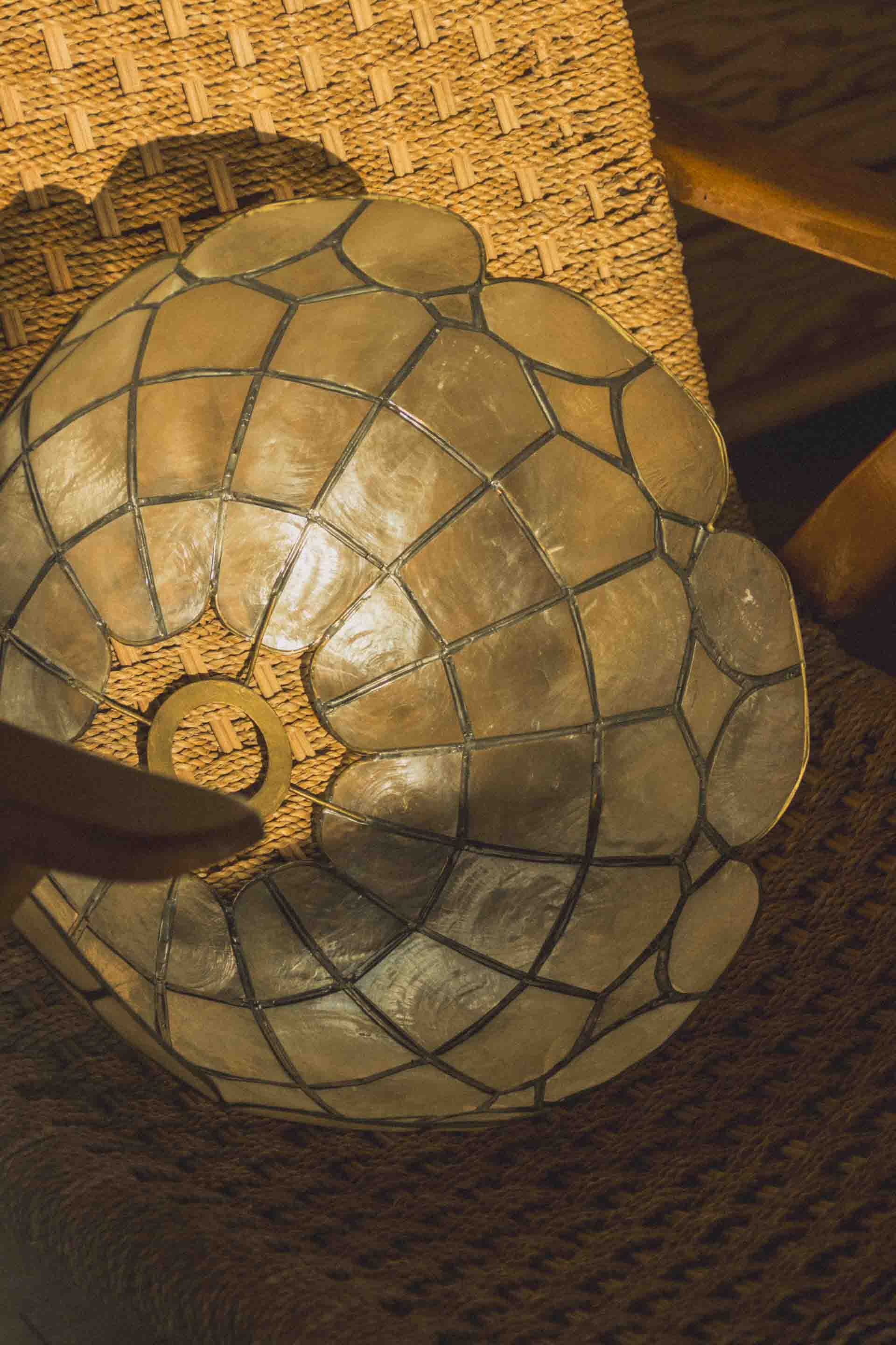 Eloge - Wholesale Chandelier/Hanging Light - Mother-of-pearl pendant7