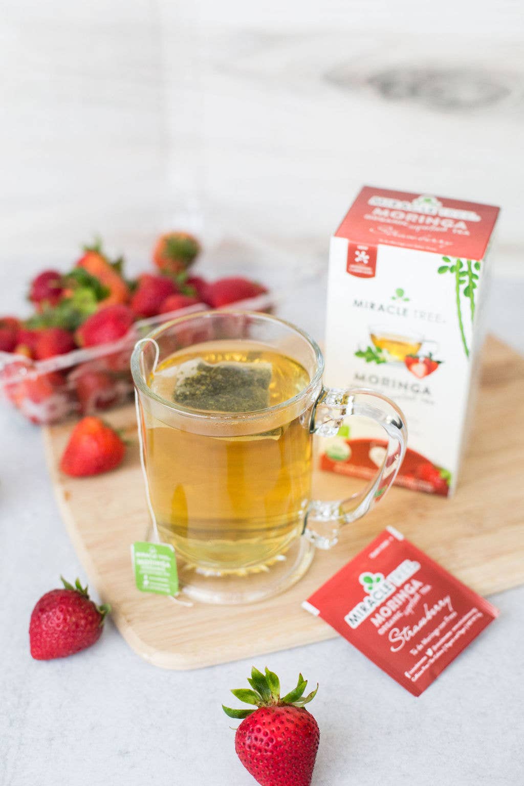 Miracle Tree - Wholesale Tea Bags - Organic Moringa Tea: Strawberry7