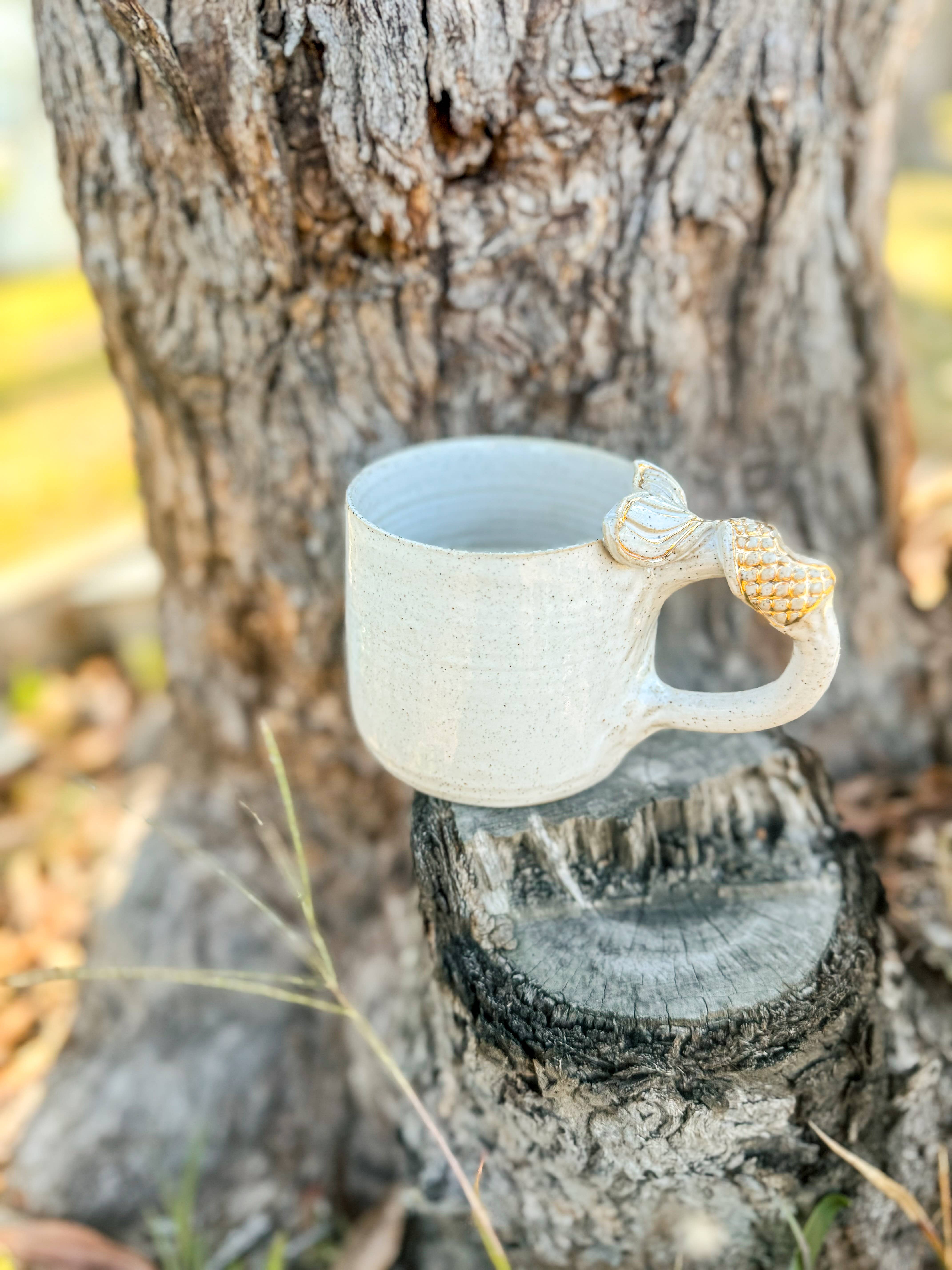 Wolf and Clay Pty Ltd - Vente Tasse à café - Queue de sirène sur poignée - Mug en céramique 3