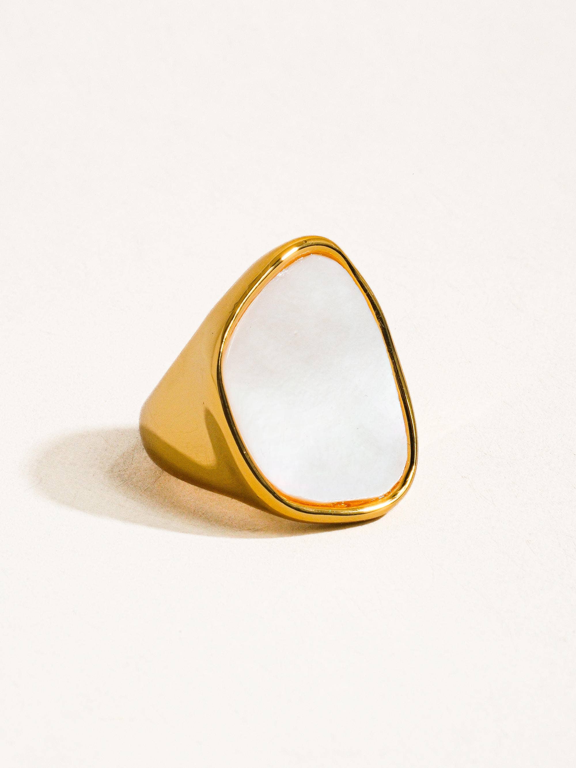 White Calypso 18k Gold Natural Shell Statement Ring for wholesale on Faire
