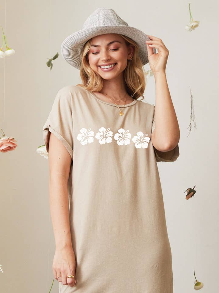 Robe graphique délavée en minéraux HIBISCUS ROW pour la vente par OAT COLLECTIVE