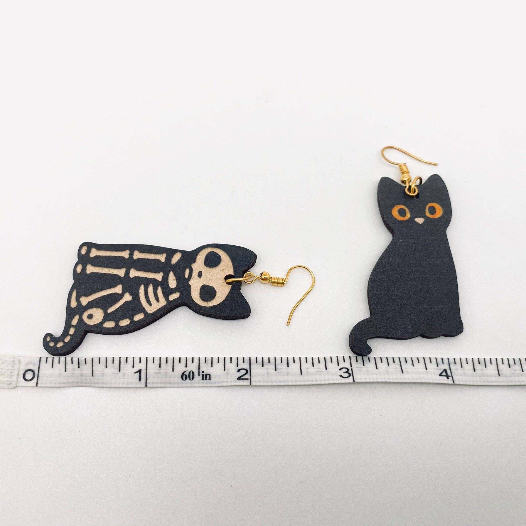Mio Queena - Wholesale Dangle Earrings - Halloween Double-sided Black Cat Skull Cat Wooden Earrings2