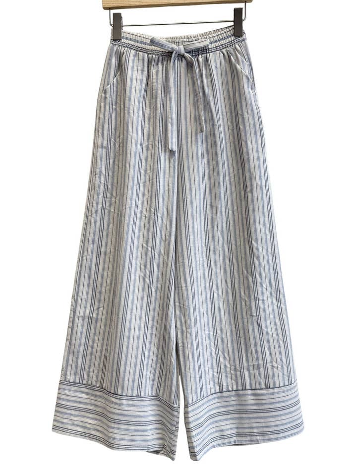 STRAIGHT CUT PANTS WITH ELASTIC WAIST COTTON POCKETS for wholesale by SWEET MAGIC MODA Y COMPLEMENTOS