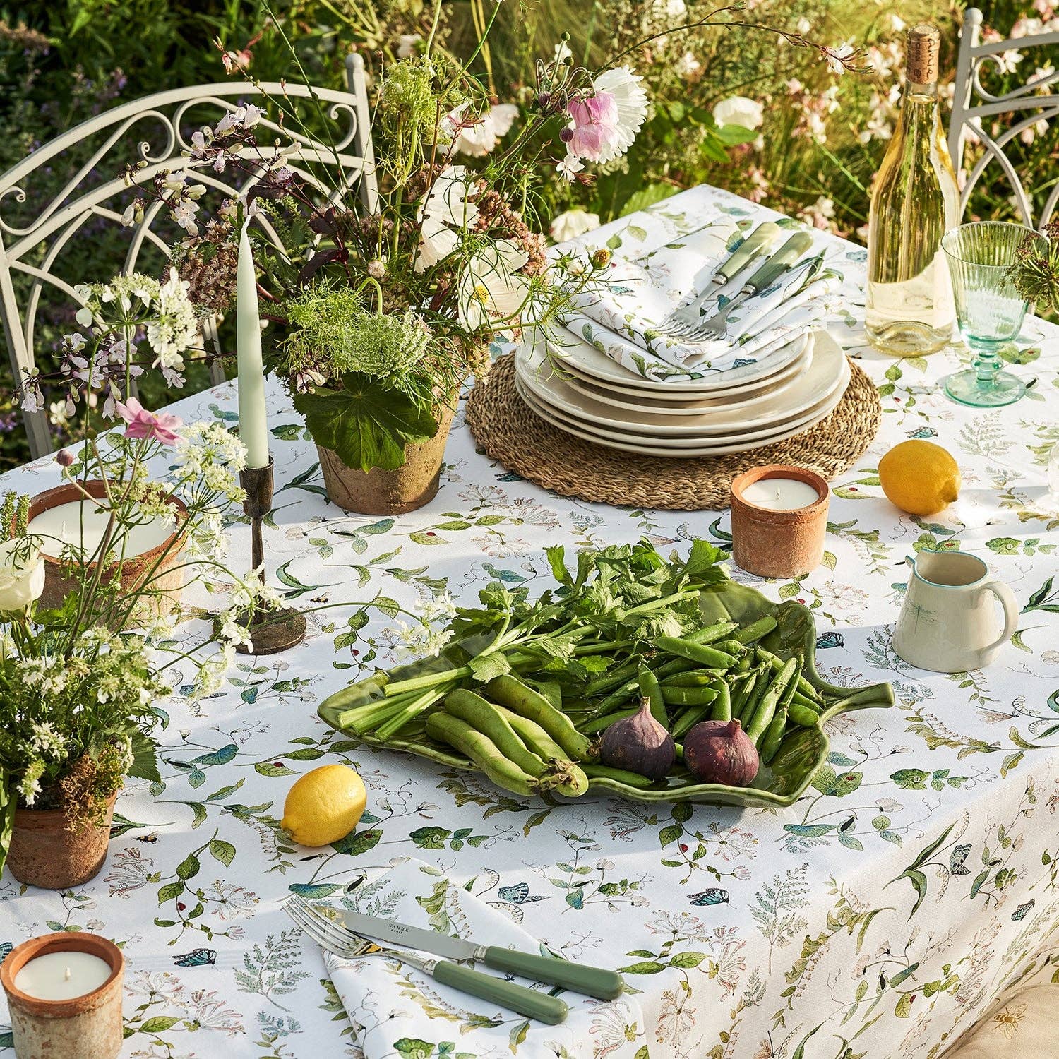 Sophie Allport – wholesale Dinner & cloth napkin – Wild Floral Napkins (Set of 4)2