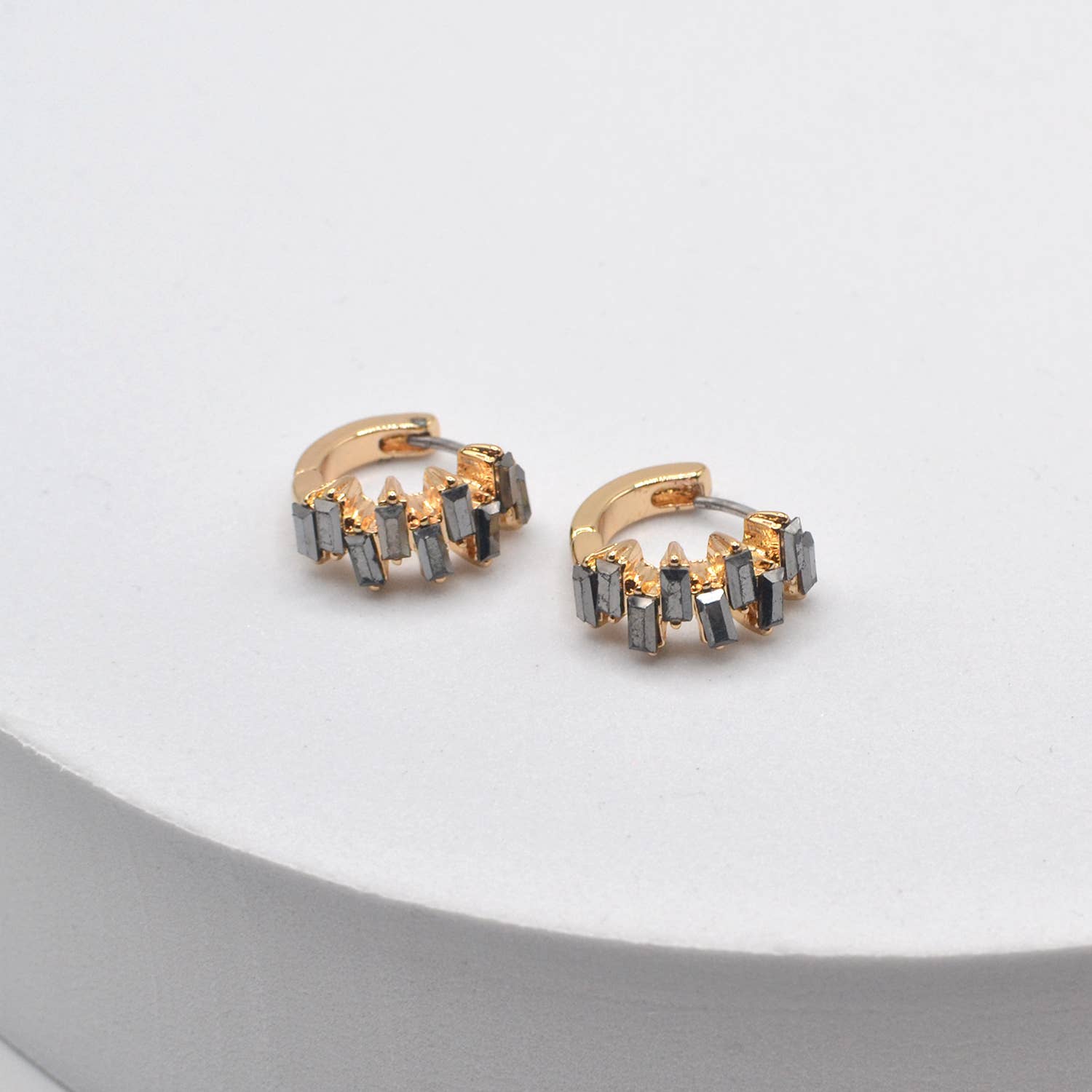 StarryNYC - Wholesale Huggie Earrings - Baguette Earring Small CZ Hoop Huggie Cartilage Earrings2