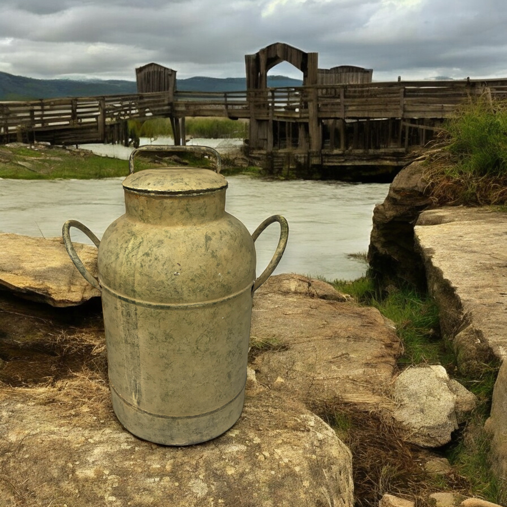 Wilco Home – wholesale Decorative jar – Large Vintage Milk Can0