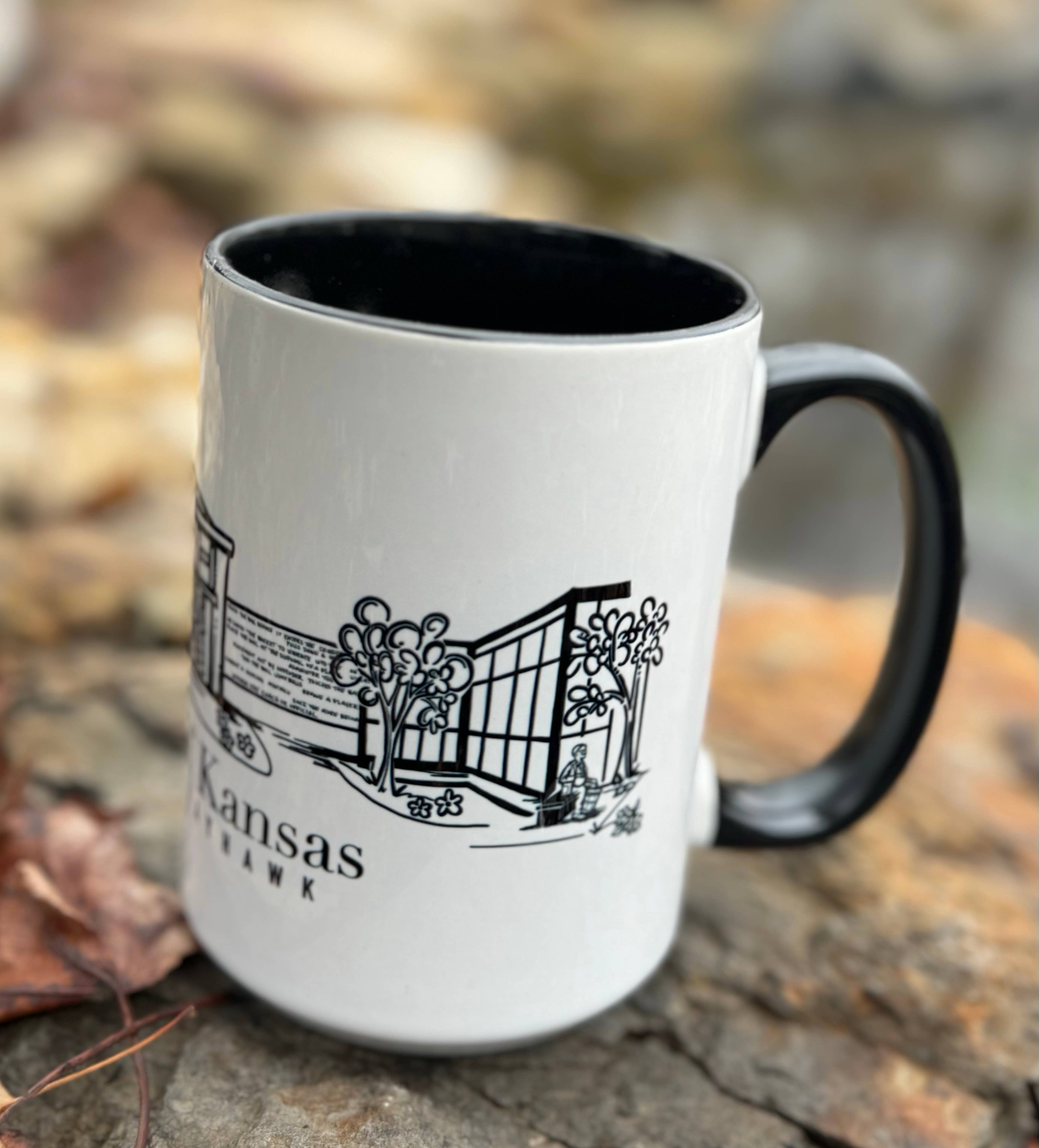 Something Beautiful - Vendita all'ingrosso Tazza - Tazza con storia della pallacanestro dell'Università del Kansas2