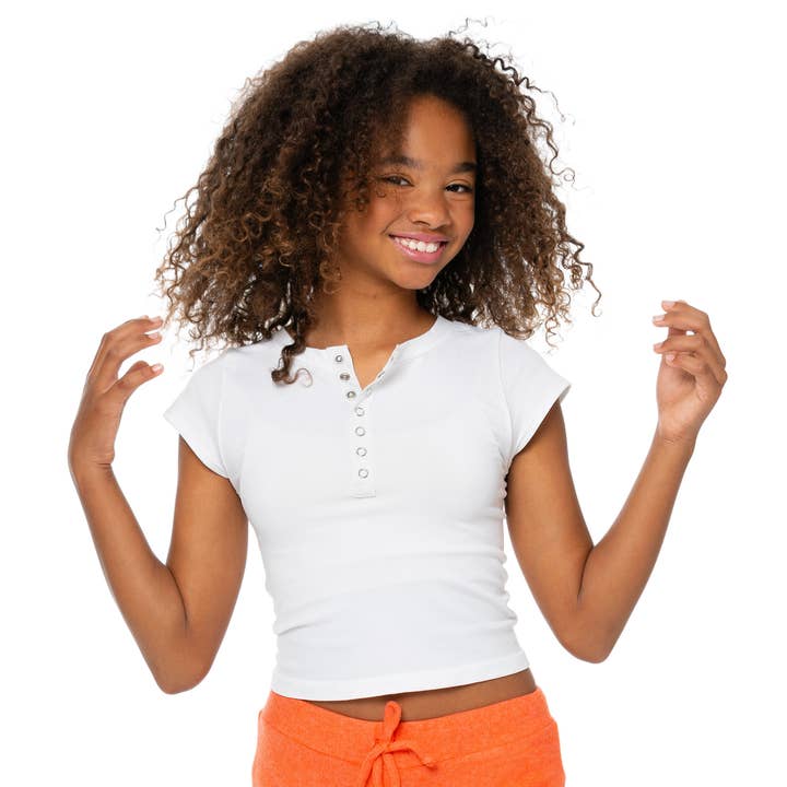 Tween kortærmet top med trykknapper - 3 farvestile! for engroshandel hos Malibu Sugar