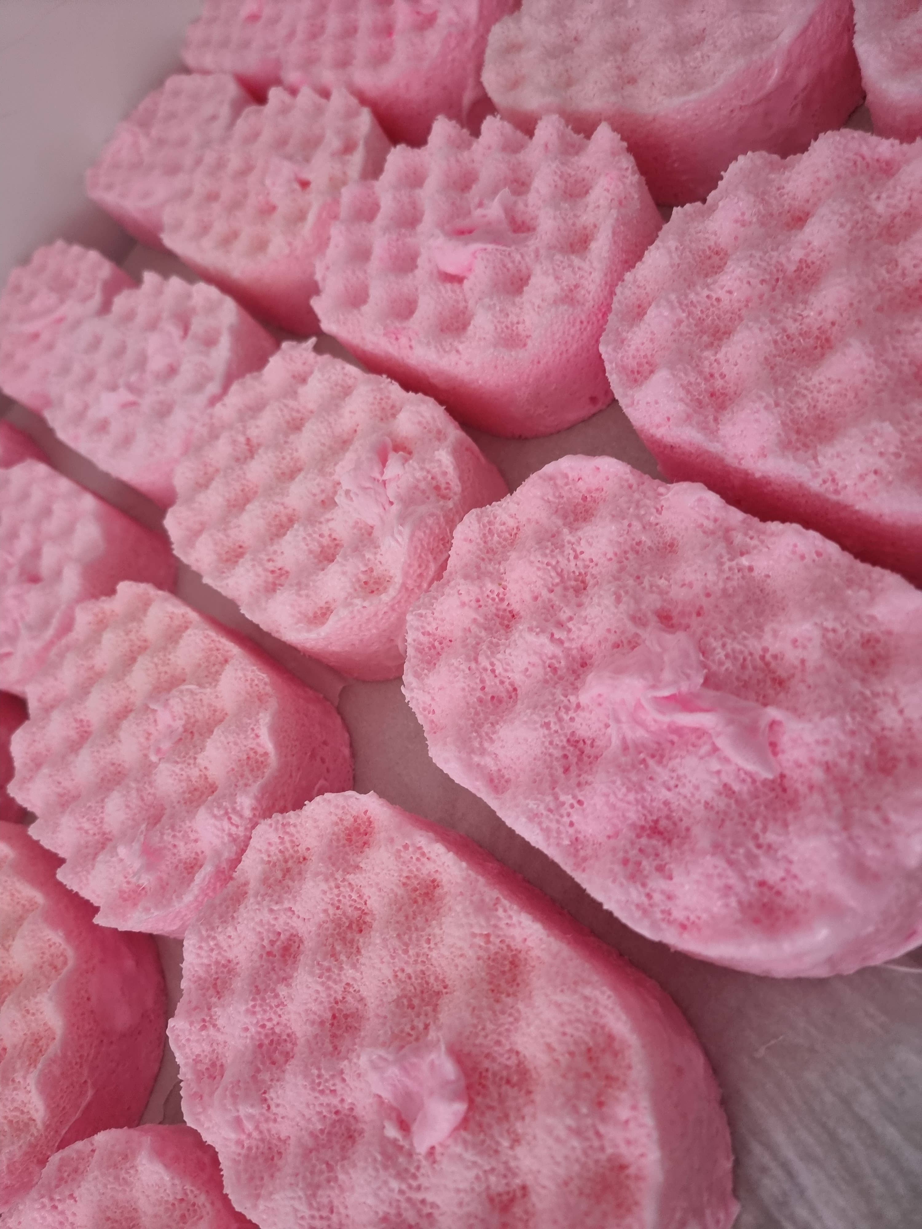 De Unique Fragrance – wholesale Bath pouf/sponge – Exfoliating Soap Sponge Vie Belle/ Éponge Exfoliante2