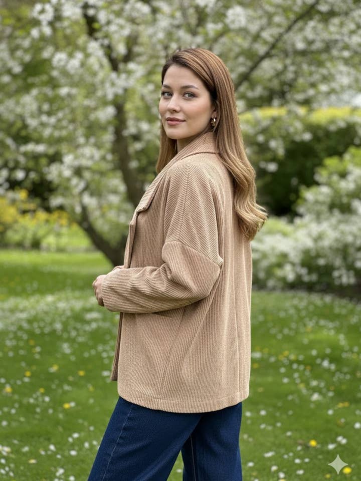 Velvet jacket with notched collar for wholesale by VICTORIA&ISAAC