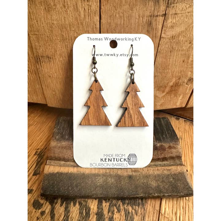 TWWKY – Engroshandel Hængeøreringe og creoløreringe – Genvundne Kentucky Bourbon Barrel juletræøreringe2