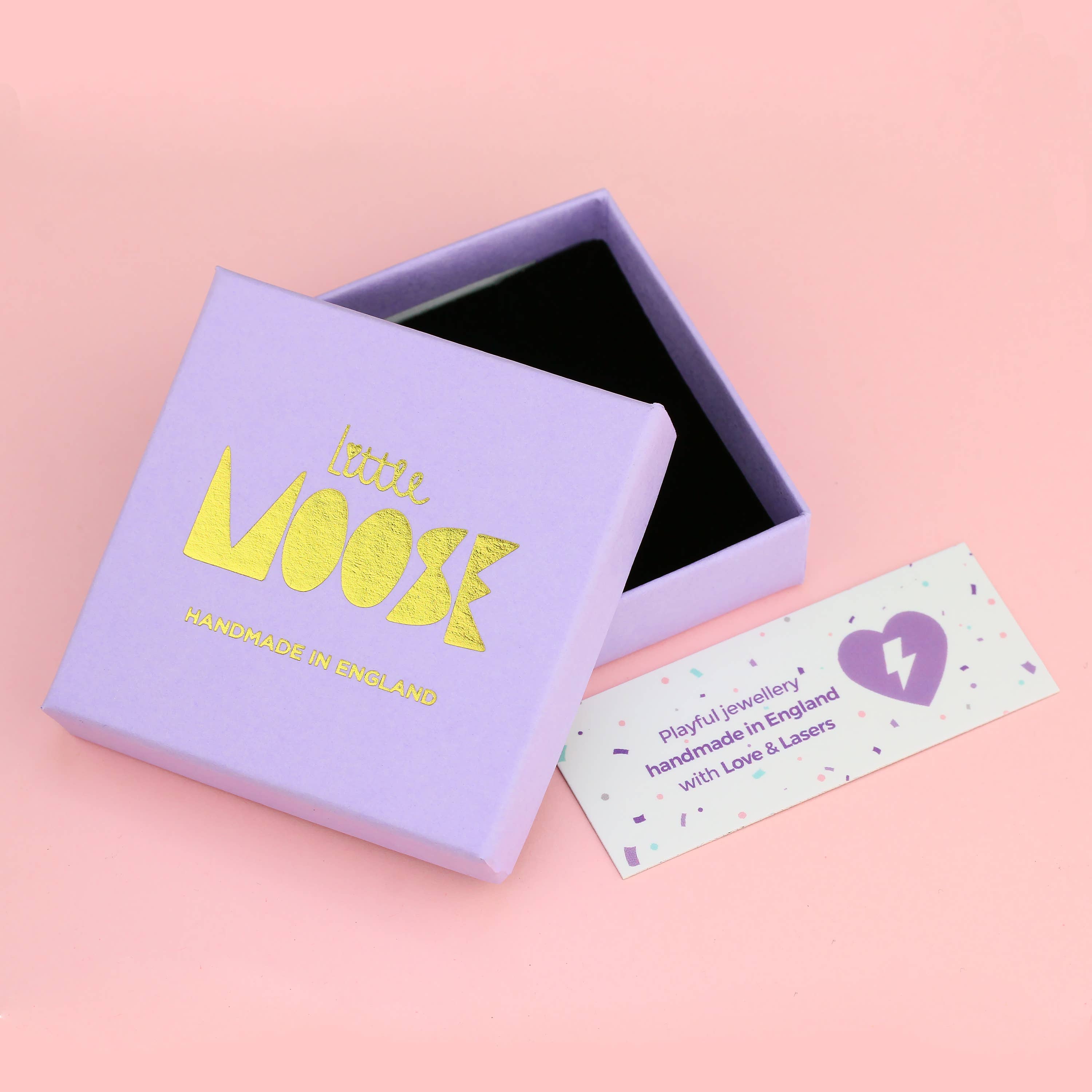 Goud Glitterbroche met gouden ster voor groothandel op Faire2