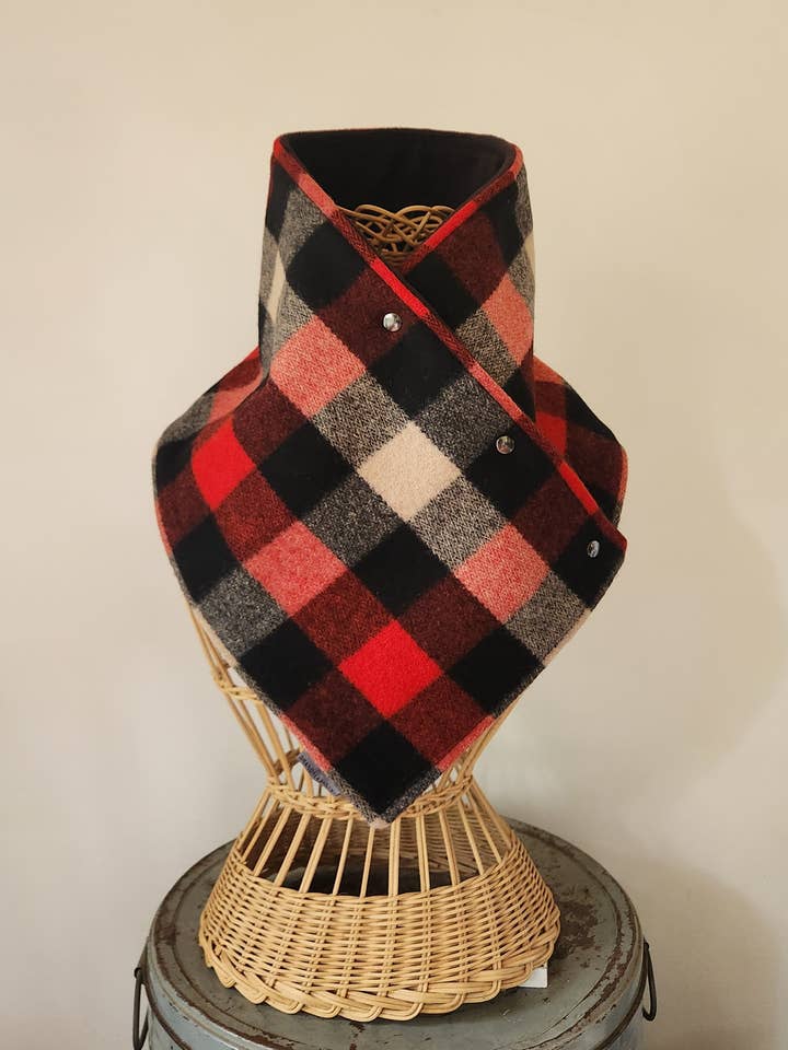 Snap Cowl Bean Plaid for wholesale by Grandma Skills