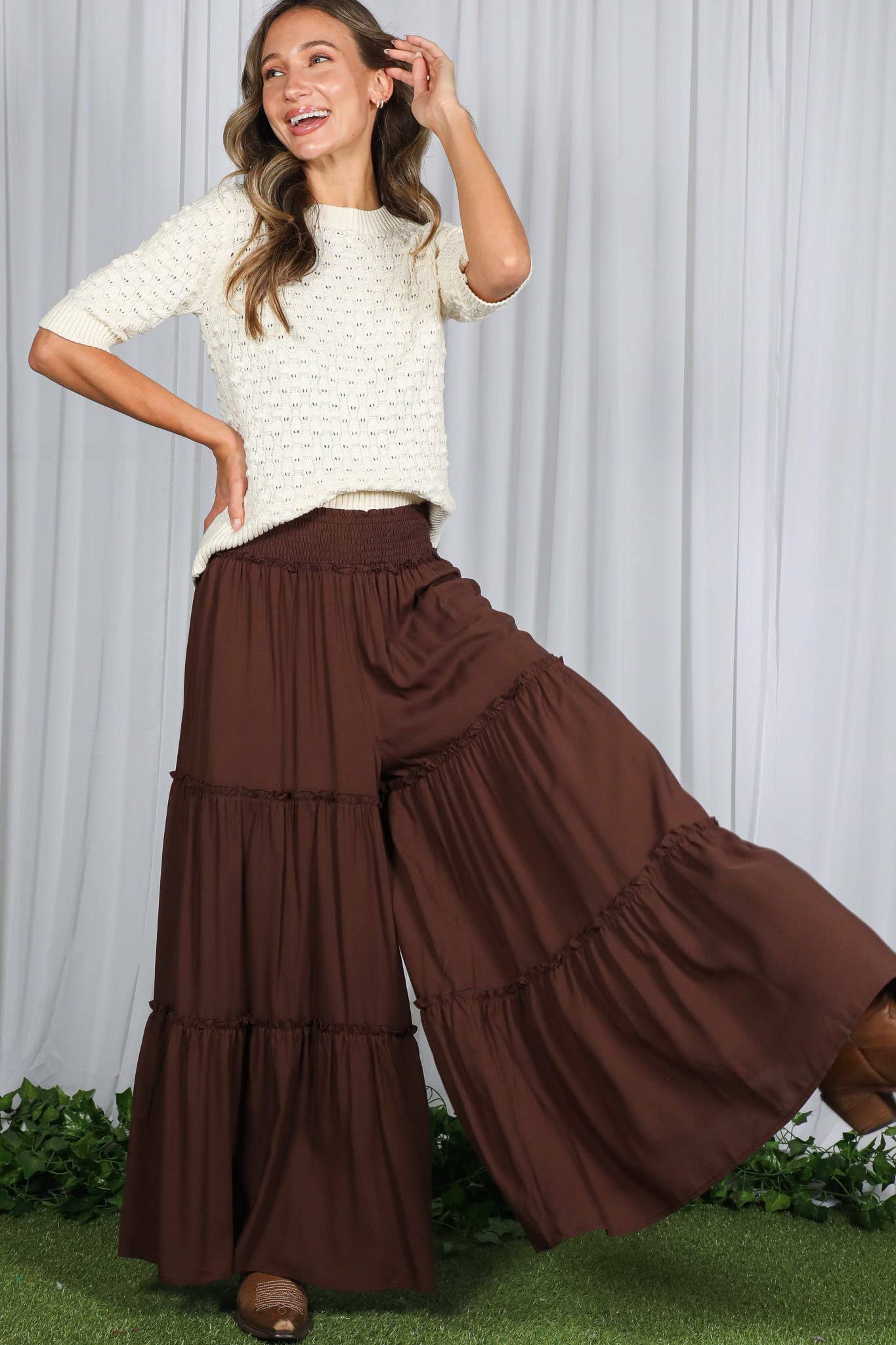 Vine & Love - Wholesale Pants - Women's - Maxi Tiered  Wide Leg Beach Palazzo Pants VP7305216
