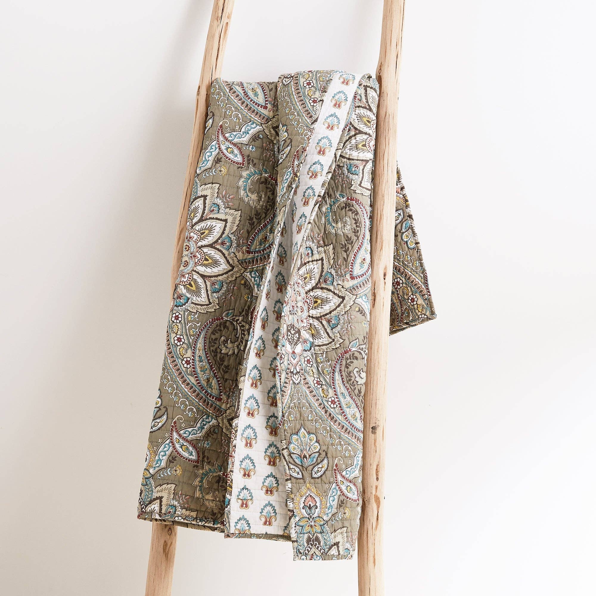 Levtex Home - Wholesale Throw Blanket - Kassandra Quilted Throw3