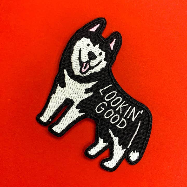 Écusson thermocollant Lookin' Good Husky pour la vente par Secret Planet
