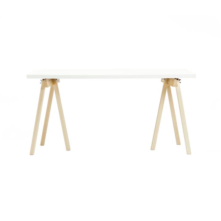 WOODEN FINLAND – mesa de apoio por atacado – Par de cavaletes Treehorse em madeira maciça de freixo3