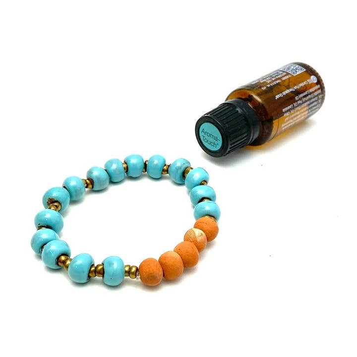 Bracelet d'aromathérapie émaillé - Perles en argile naturelle pour la vente par Haiti Fair Trade- Papillon Marketplace