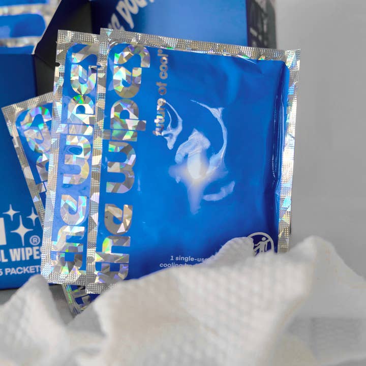 The Wipes: Toalhete Corporal Mais Congelante do Mundo, Singles por atacado de Future of Cool