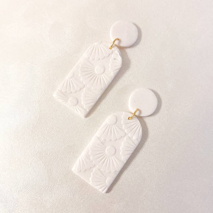 No.8 - "Aria" in Blush Deco Fan for wholesale by Annie + Alice