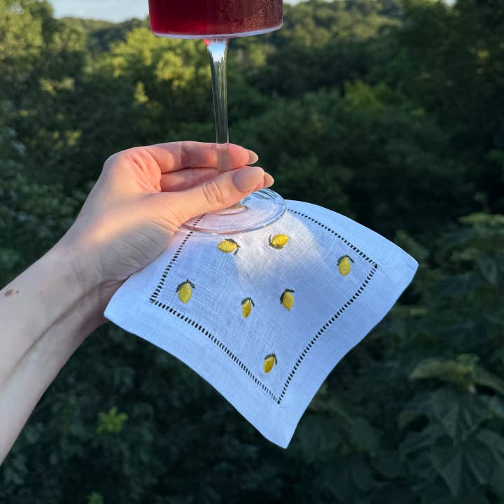 Casey Jo Paper Co. - Wholesale Dinner & Cloth Napkin - Lemon Embroidered Cocktail Napkin Set2