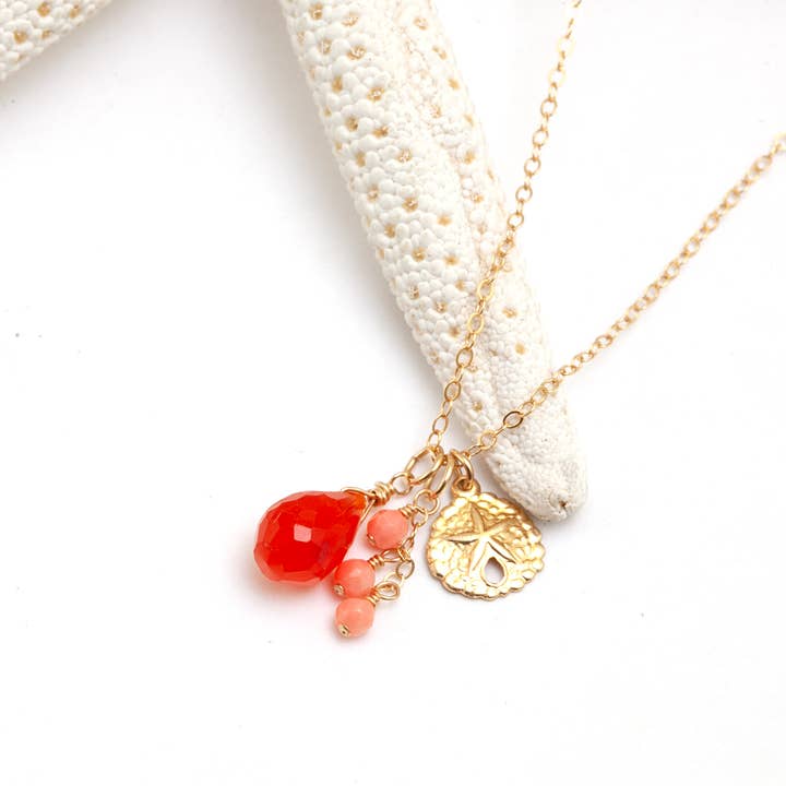 Collier dollar en sable opale rose cornaline pour la vente par Midori Jewelry Hawaii