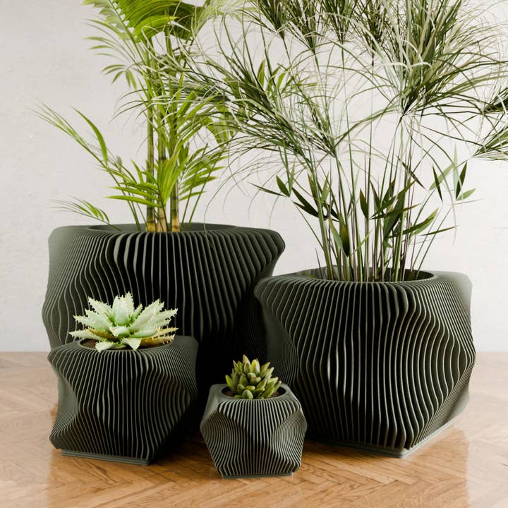Modernized Pottery - Wholesale Plant Pot - Xenova Planter2