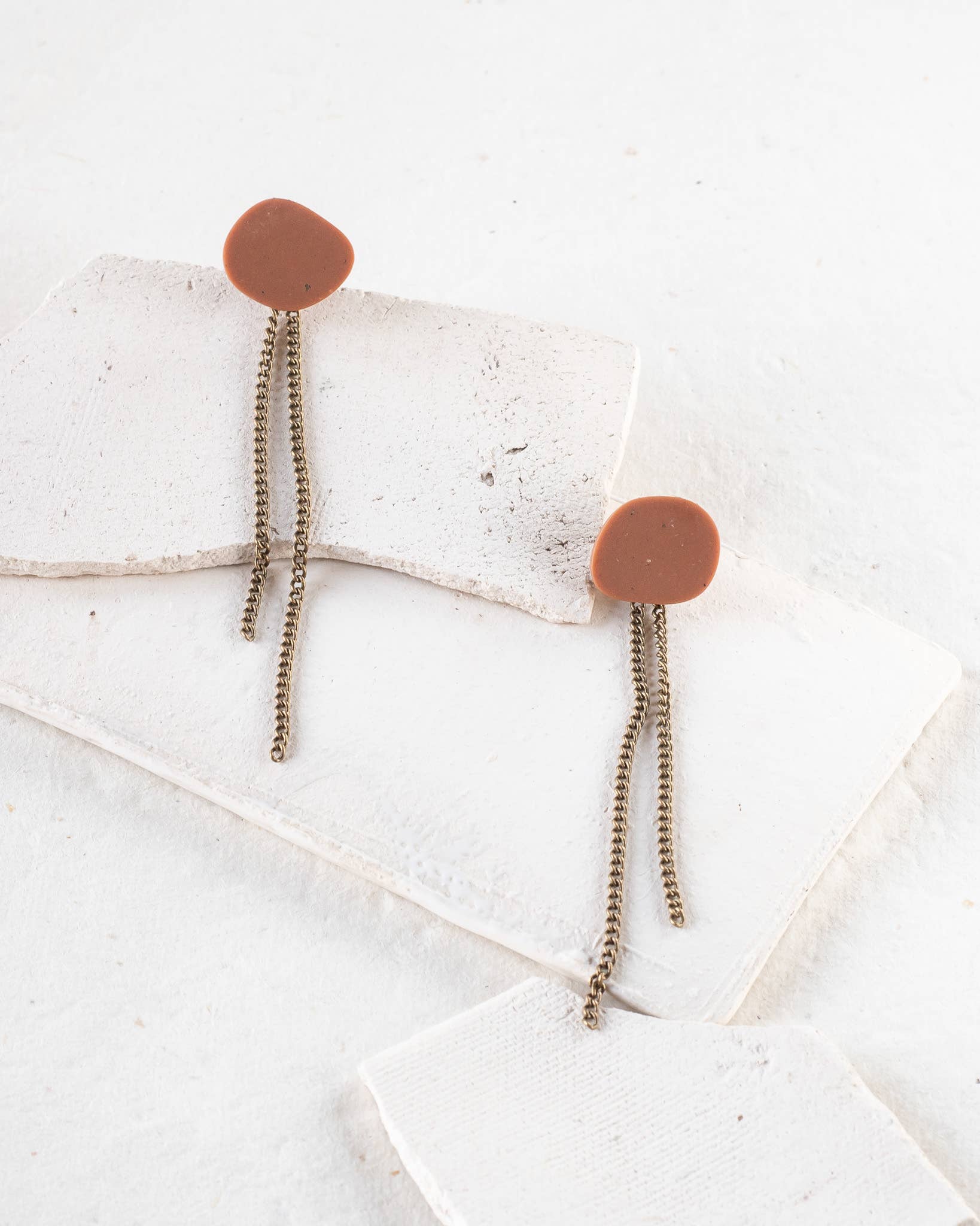 Inimini Homemade - Vendita all'ingrosso Orecchini pendenti - organico: stud + catena5