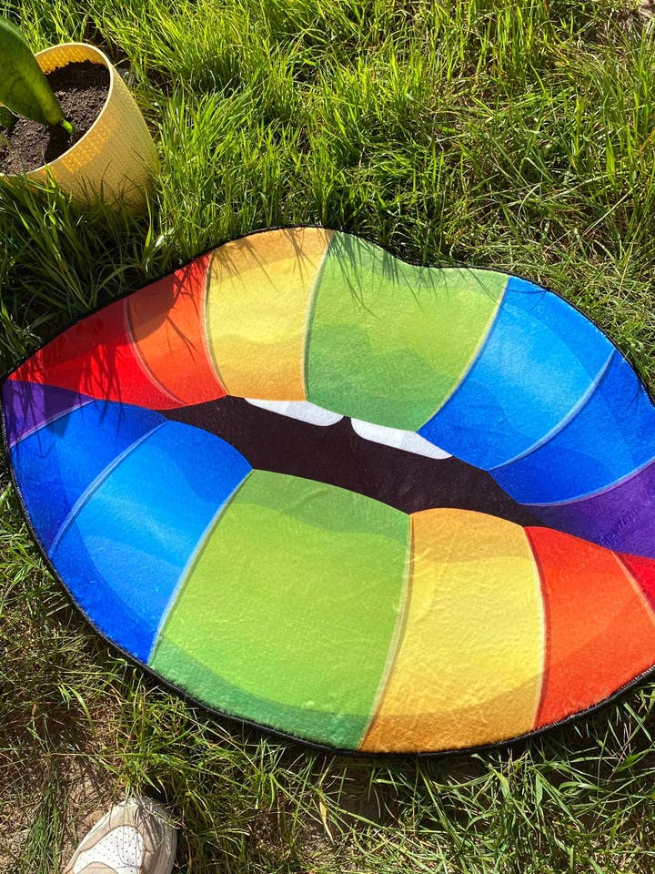 Alfombra Pride Lips, calidad extra de bambú para venta al por mayor de Galata Traders