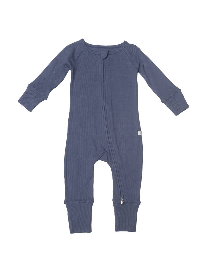 Dormeur en waffle - Bleu denim pour la vente par Loulou Lollipop