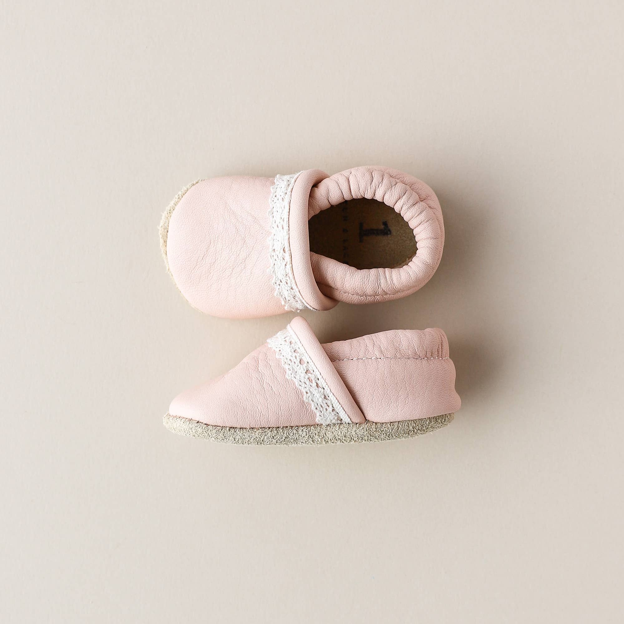 Sun & Lace - Wholesale Moccasins - Kids - Baby Girl Baby Moccs in Blush | Baby Girl Shoes1