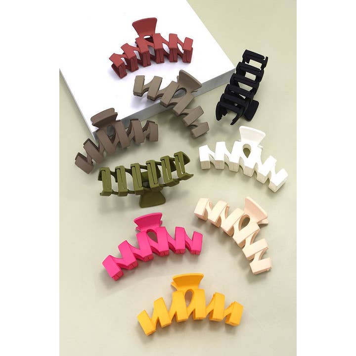 JOSSLYN by wall to wall - Wholesale Hair Clip - Women's - MATTE JUMBO WAIVY NON SLIP HAIR CLAW CLIP | 40H3891
