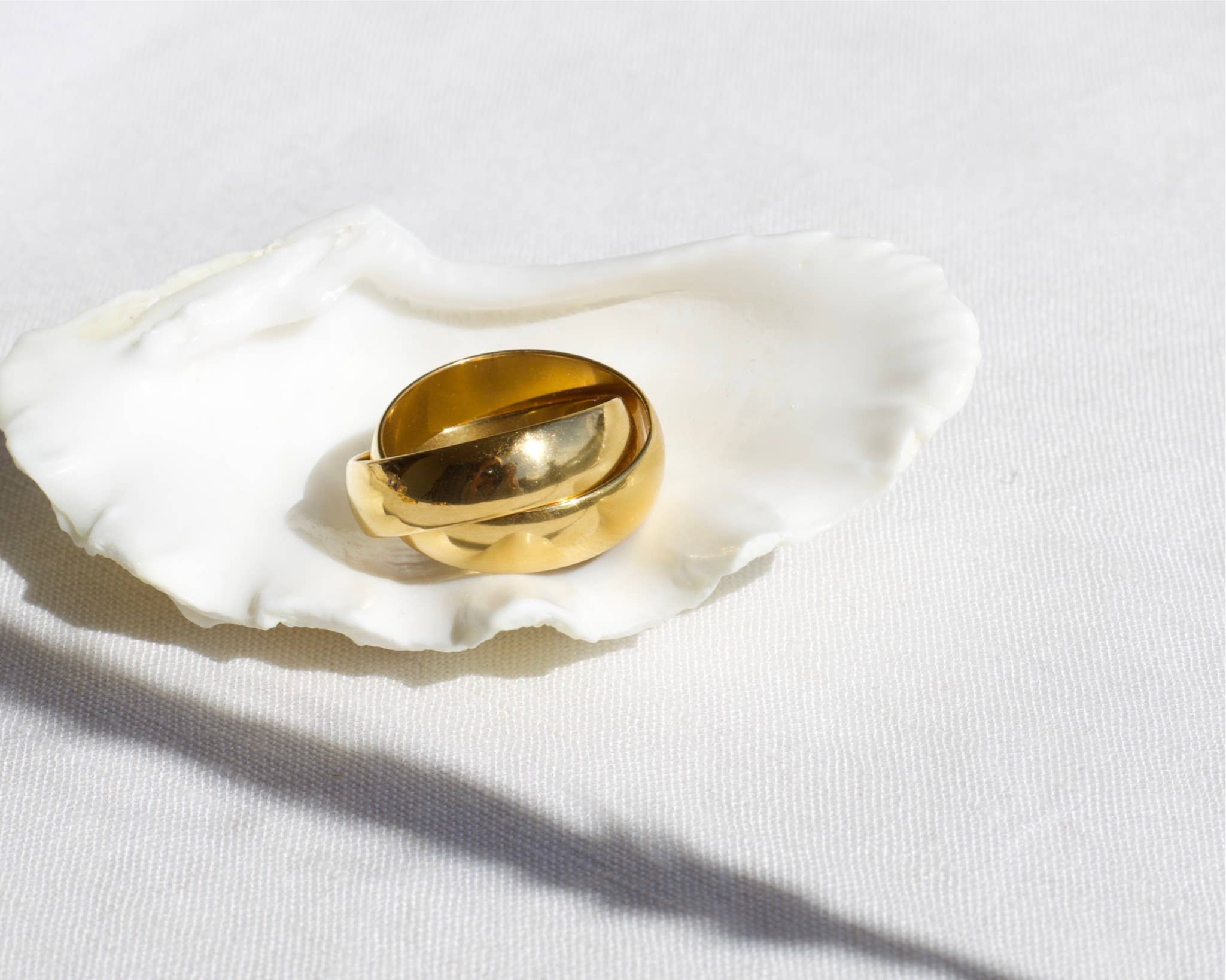 MeloMelo – wholesale Band/stacked ring – Interlocking Double Band Ring4