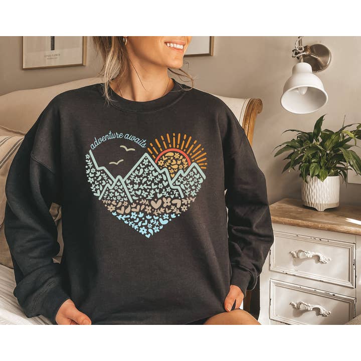 Avontuur wacht op sweatshirt voor wholesale door Refinery Number One LLC