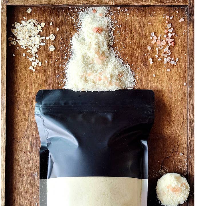Fizzing Bath Soak for wholesale by Lavish Bath Creations