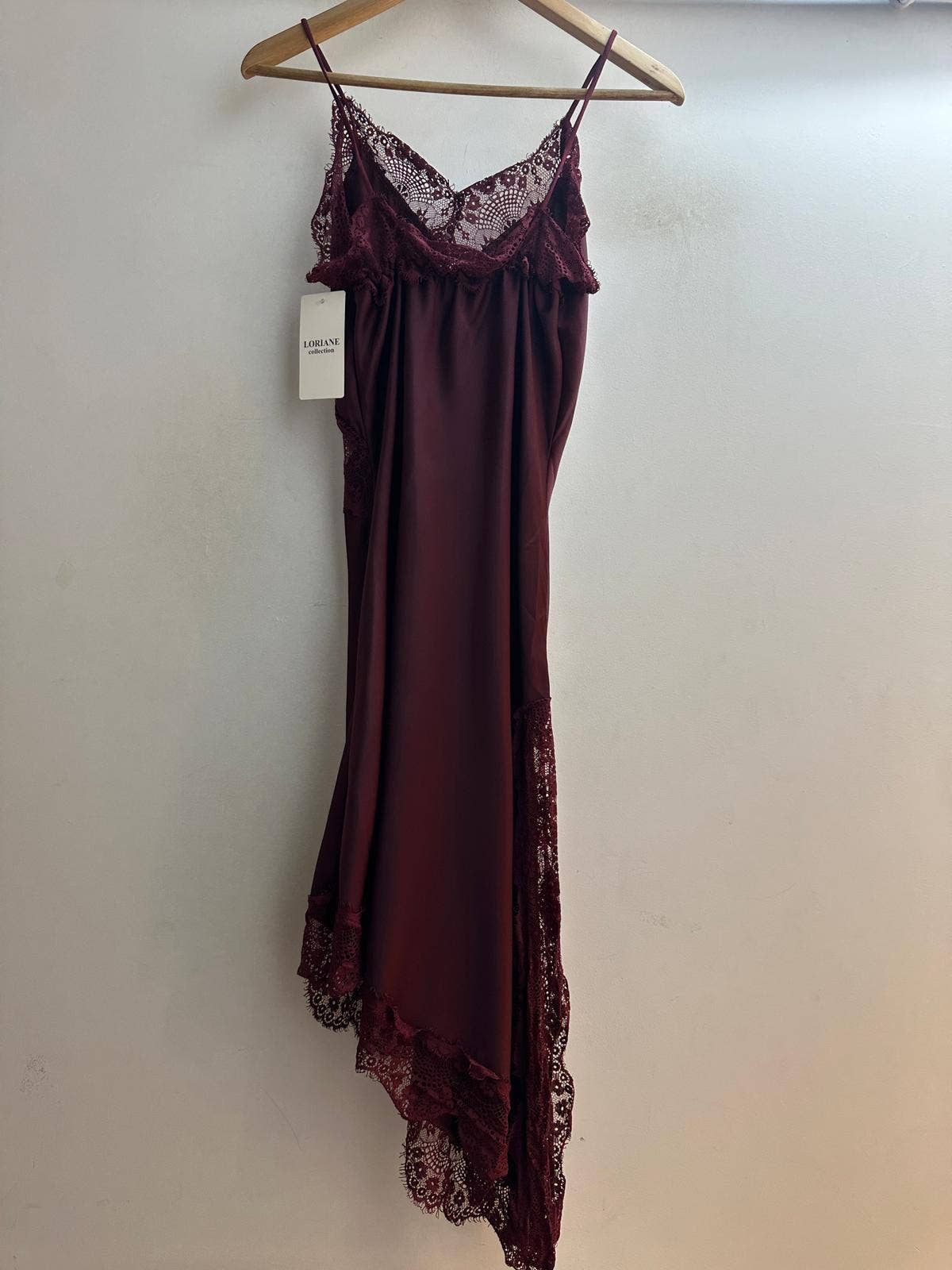 LORIANE - Wholesale Dress - Women's - 10400RO Asymmetrical short strap satin dress2