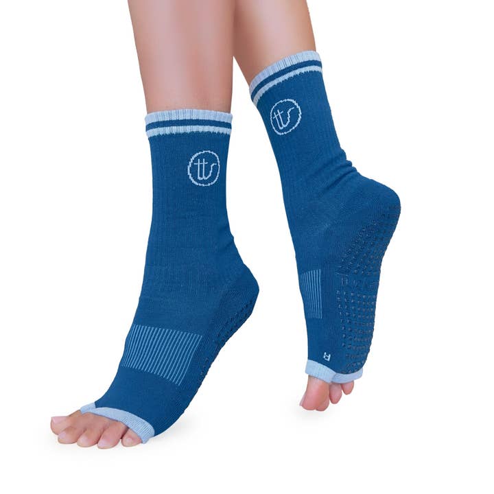 Tucketts Crew Toeless - Chaussettes de Pilates Blue Riverstone - Antidérapantes, Ouvertes aux Orteils, Barre & Yoga pour la vente par Tucketts