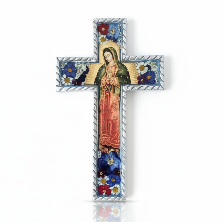 Grande croix murale baroque Notre-Dame de Guadalupe avec fleurs pressées 8,5 pouces pour la vente par Guadalupe Gifts