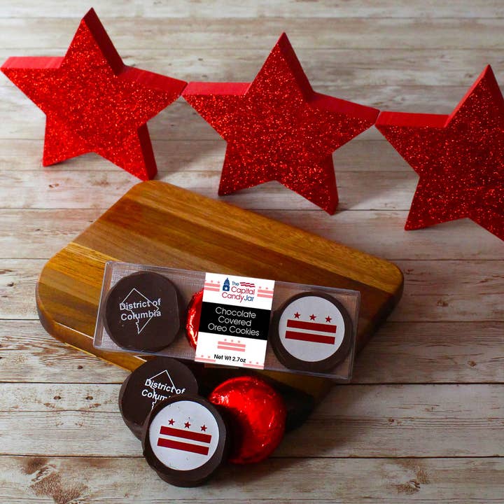 Oreos recouverts de chocolat - Washington DC (3 Cookies) pour la vente par Capital Candy Jar