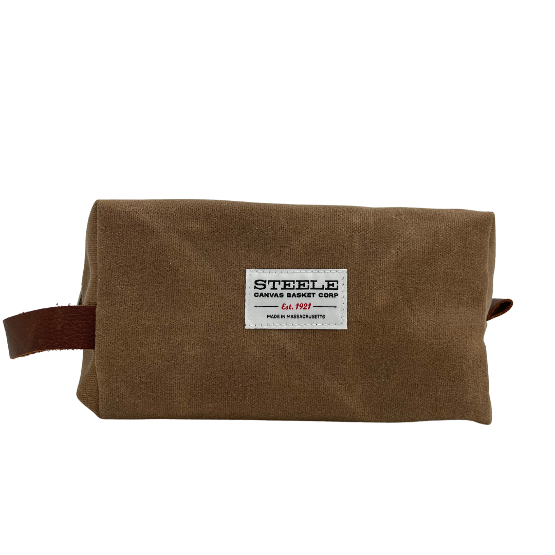 Steele Canvas Basket Corp. – wholesale Toiletry bag – Unisex – Brown Waxed Canvas Dopp Kit1