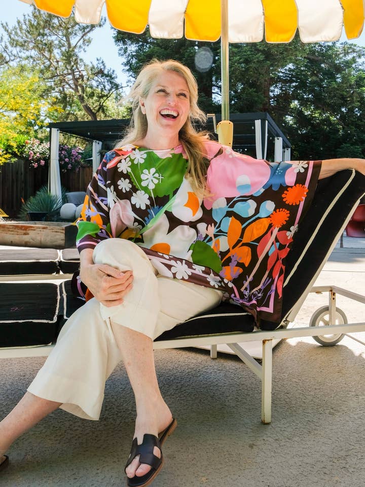 CELESTE silk top Meadow Flower Brown for wholesale by Lesley Evers
